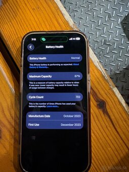 Predávam IPhone 15 Pro 128GB - 4