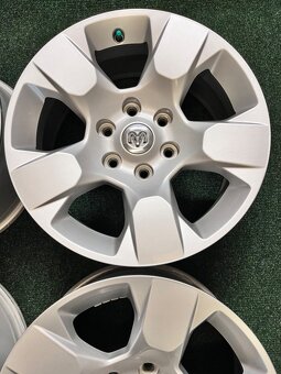 6x139.7 R18 Originál alu Dodge 5.Generace - 4