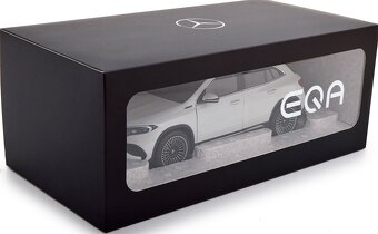Mercedes-Benz EQA 2021 ( Digital white ) - 1:18 NZG - 4