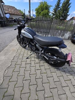 Ducati scrambler 800 icon dark - 4