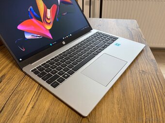 /HP Notebook/4GB RAM DDR5/128GB NVMe SSD/Intel HD - 4