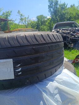 225/55 R18 98v - 4