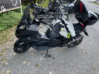 Gilera GP800 - 4