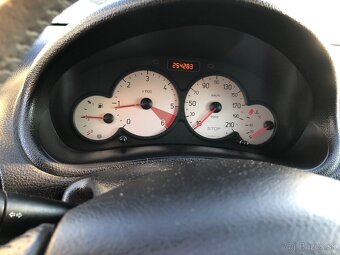 Peugeot 206 1.4HDi - 4