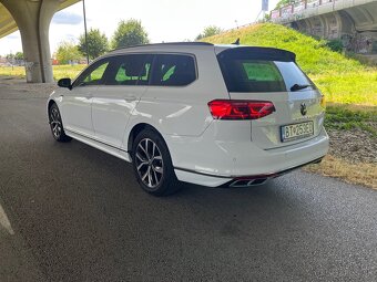 VW Passat Variant Business R-line - 4