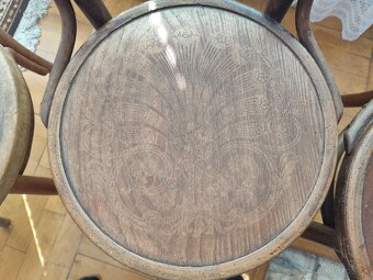 Predám 5 starých stoličiek - 4