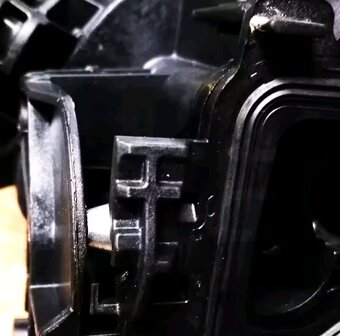 Zaslepka do sania BMW N47N - 4