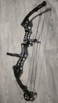 Mathews apex 7 kladkový luk - 4