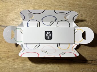 Apple Watch SE (Gen. 2) GPS + Cellular 44mm - 4