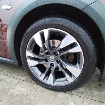 Opel Insignia CT 2.0 CDTI 125 kW - 4