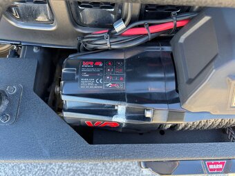 Predám Jeep WRANGLER - 4