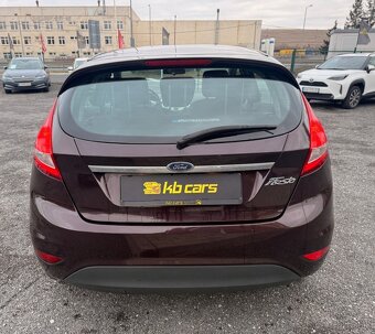 Ford Fiesta / rok 2010 - 4