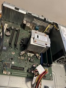 Fujitsu Esprimo E900 SFF - 4