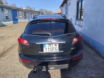 Infiniti FX35 4x4 - 4