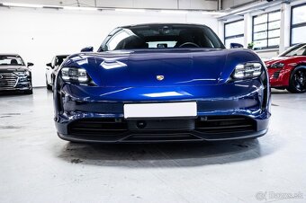 Porsche Taycan - 4