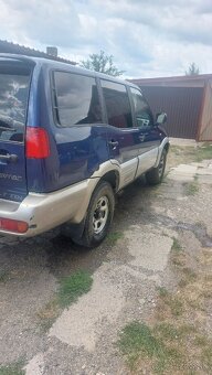 Nissan terrano 4x4 2.7 tdi 92kw stk - 4