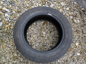 Predám zimné pneu 185/60 R15 - 4