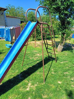 Šmýkačka 2,5 m - komplet aj s pevnou kovovou konštrukciou - 4