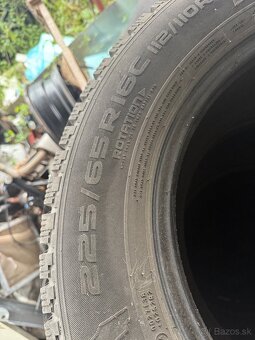 Zimné 225/65r16c - 4