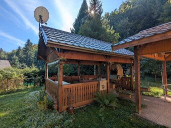 Veľmi pekná rekreačná chata s pozemkom 3858 m2-Kordíky - 4