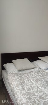 Manželská posteľ - 4