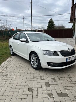 Skoda Octavia TSI DSG 2016 BUSINESS - 4