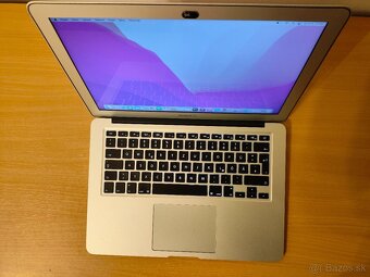 MacBook Air 13 A1466 | Core i5 • 8GB RAM • SSD - 4