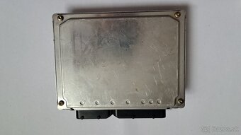 Riadiaca jednotka motora 3B0 907 552 L - 4