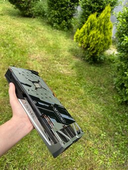 Amd 5700XT Sapphire - 4