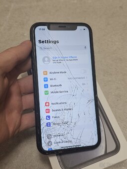 iPhone Xr 64gb - 4