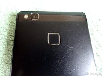 Predám smartfón HUAWEI VNS-L21 s nabíjačkou. - 4