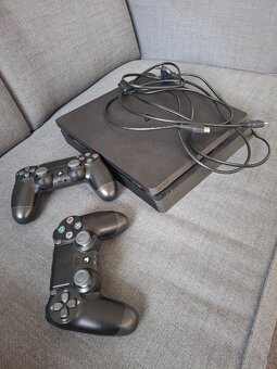 SONY PlayStation PS 4 - 500GB - 4