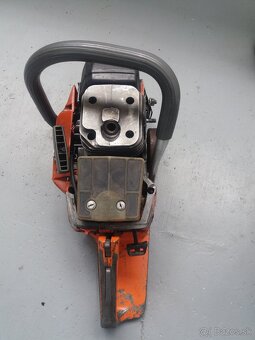 Benzínová motorová píla Husqvarna 266 na náhradné diely - 4
