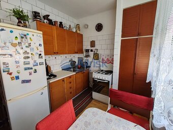 Slnečný 2.izbový byt na predaj - 4