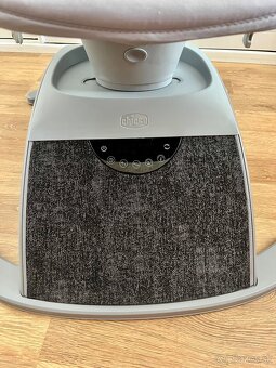 Elektrické lehátko CHICCO Comfywave - hojdanie a melódie - 4