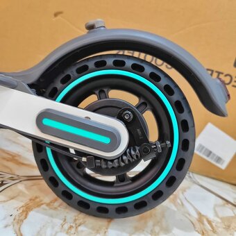 elektrokolobežka 35 km/h 500W - 4