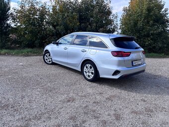 Ceed combi 1.5t-gdi, benzín, M6, r.v. 2022, 117,5 kw, 160 ps - 4