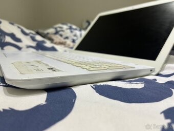 Asus VivoBookMax - 4