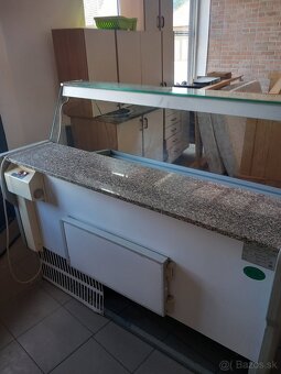 Cladiaca vitrína - 4