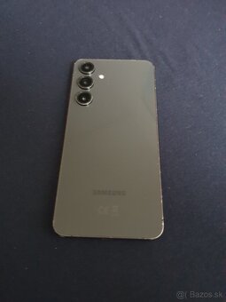 Samsung Galaxy S24 FE - 4