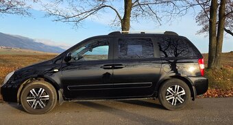 Kia Carnival benzín 2.7 V6 - 4