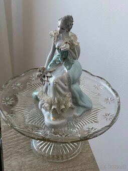 Soška - porcelán - 4