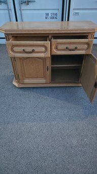 Rustikalna vitrina rustikalna komoda - 4