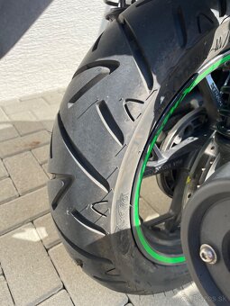 Yamaha x max - 4