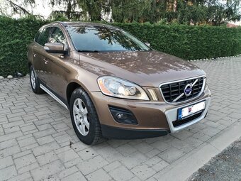 Volvo XC60 2.4D D5 M6 AWD Summum - 4