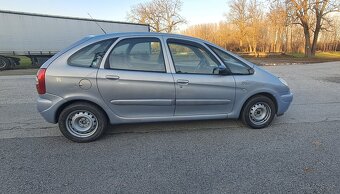 Citroën Xsara Picasso 1.6 benzín 2003 - 4