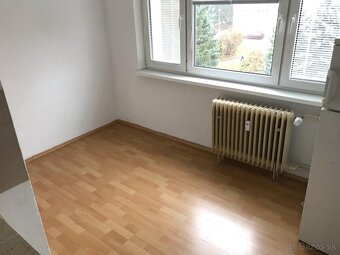 Predaj 2,5 izbového bytu na ulici THK v BB - 4
