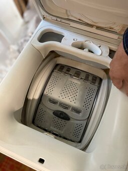 Práčka z hora plnena Electrolux L47030 - 4