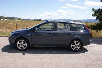 Ford Focus Kombi 1.6 Ti-VCT Duratec Ghia - 4