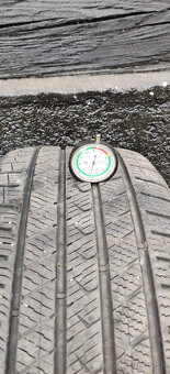 Vredestein 225/40 R18 celorocne - 4